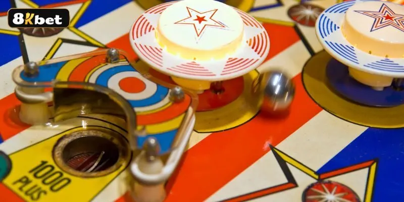 Khám phá các bàn chơi Pinball truyền thống